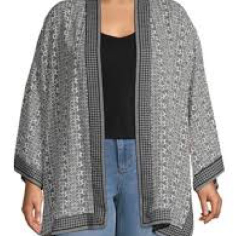 Max Studio Black and Gray Patterned Poncho